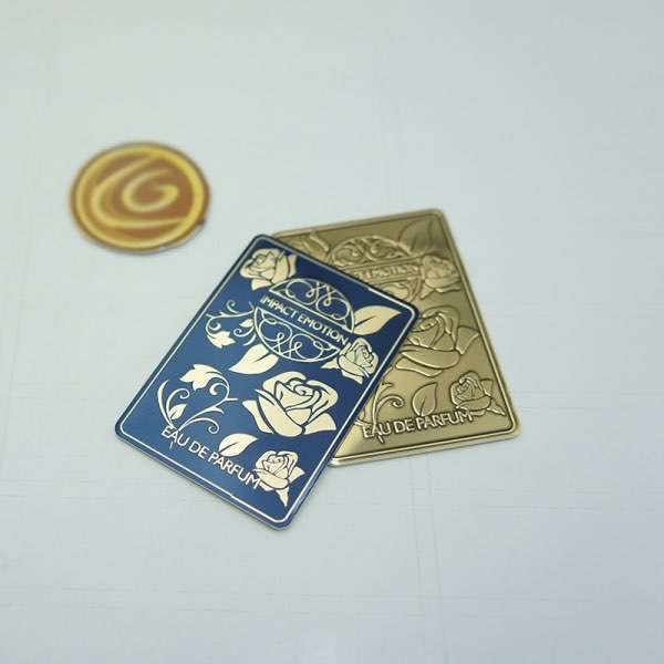  Charming elegant gold perfume label